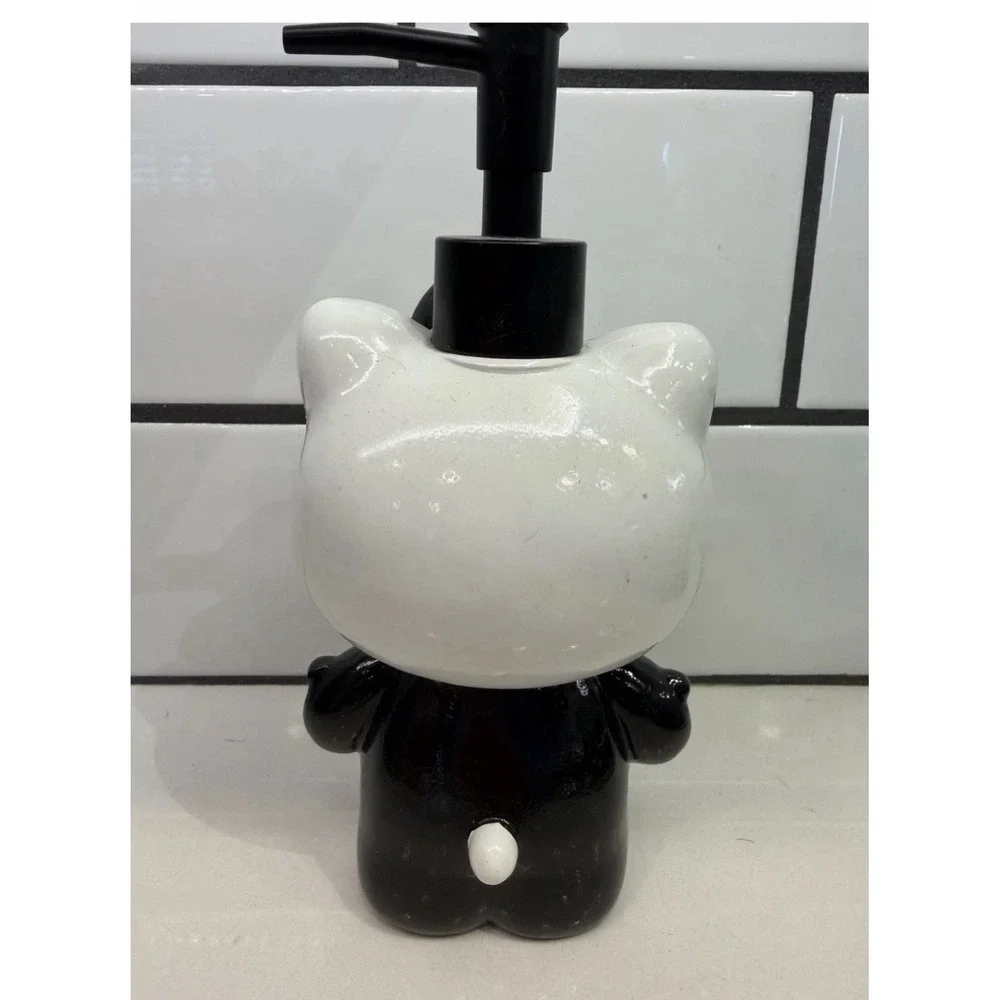 Hello Kitty Halloween Skeleton Soap‎ Dispenser Black, White 8